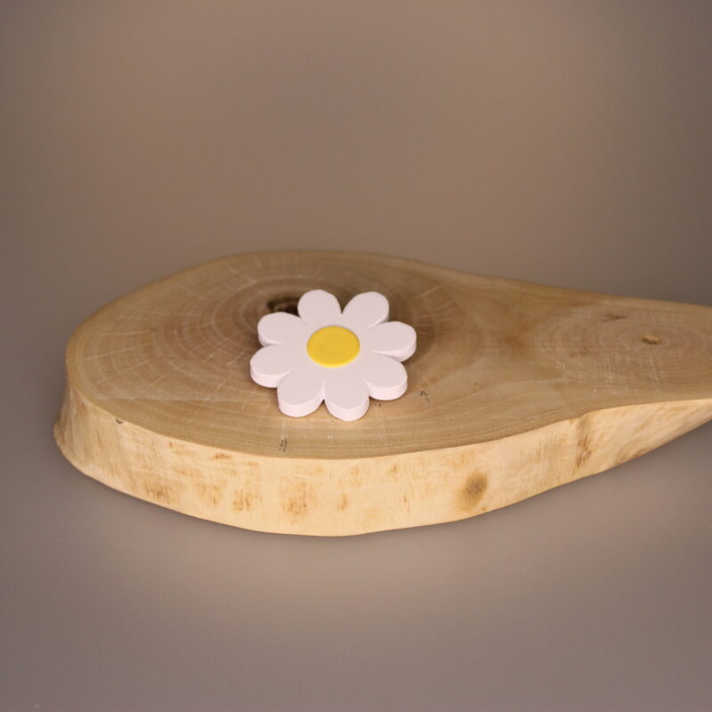 Daisy Shine – Margareta 3D Multifuncțională