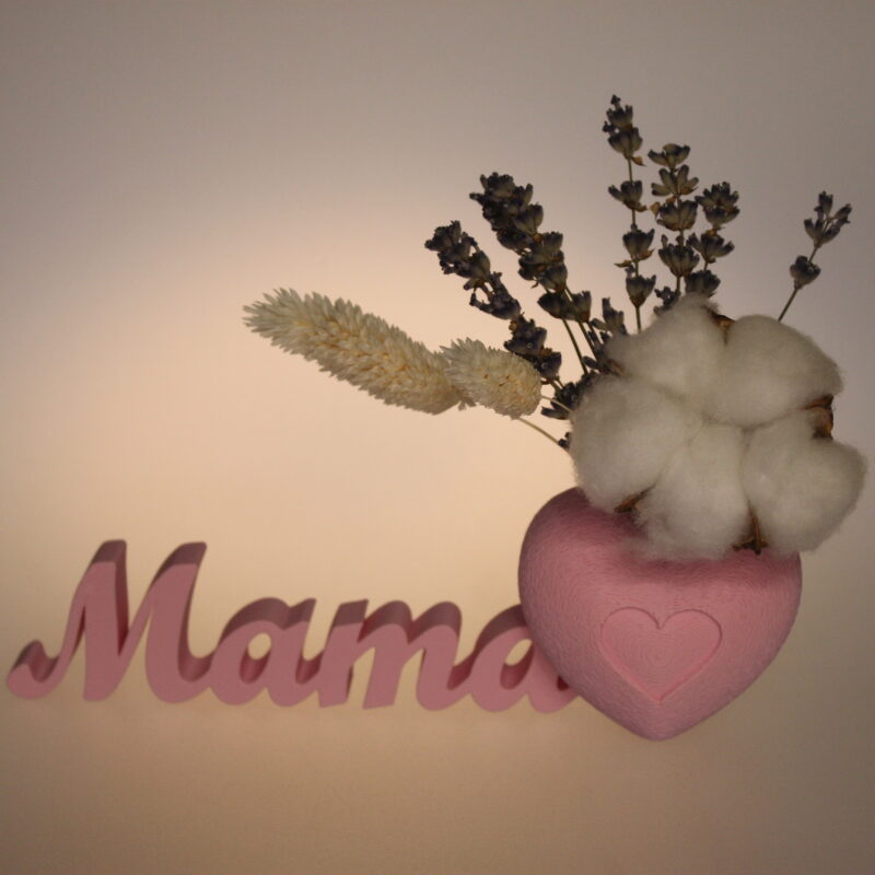 "Gând pentru Mama" – Vază Inimă Integrată 3D